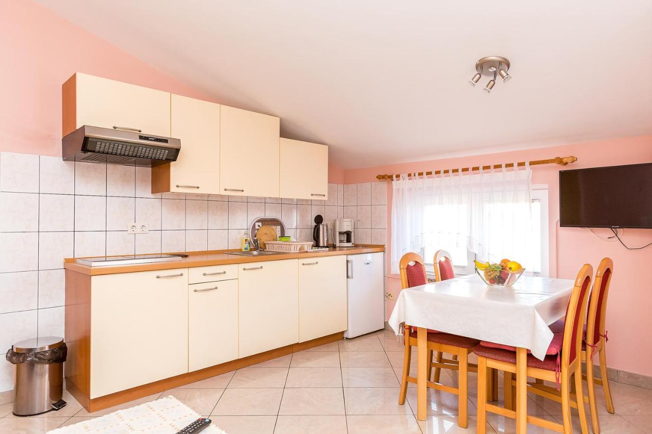 Vilic - Apartments Istriensonne Medulin Bagian luar foto